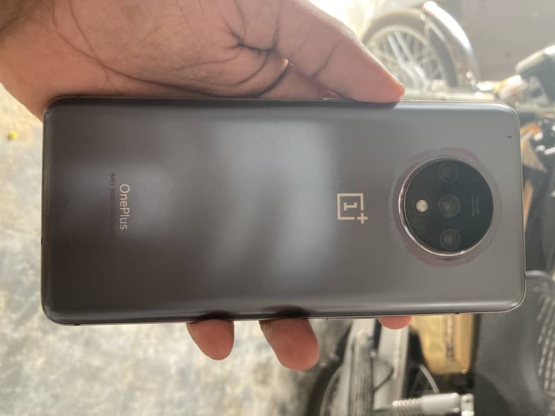 Oneplus 7T 8/128GB PTA Approved 1