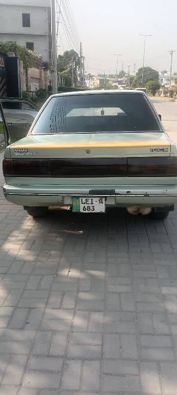 Nissan Sunny 1989 9