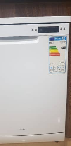 dishwasher haier almost new 10/10