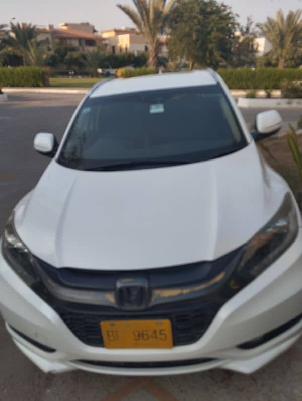 Honda Vezel 2015 1