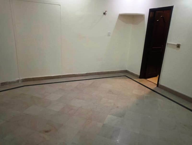 10 Marla Upper Portion Available for Rent in DHA Lahore Cantt 4