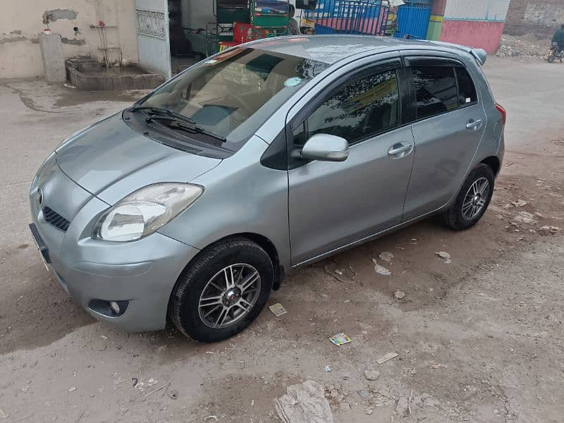 Toyota Vitz 2009 6