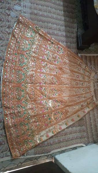 Lehnga includin heavy work on it with dupta 0