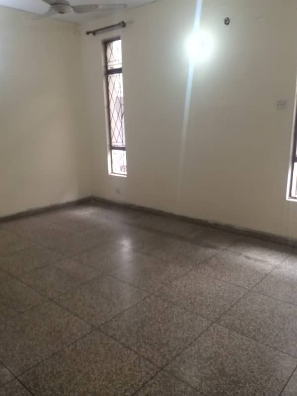 1 Kanal Upper Portion Available For Rent In W Block DHA Phase 3 Lahore 13