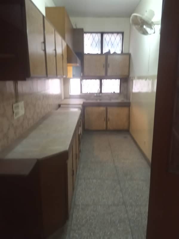 1 Kanal Upper Portion Available For Rent In W Block DHA Phase 3 Lahore 16