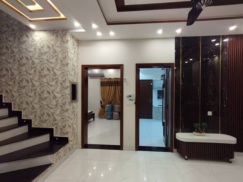 5 Marla Upper Portion Furnished For Rent Hot Location 11