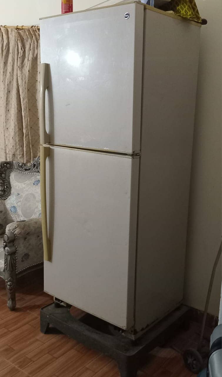 PEL PRA 160 Refrigerator, Very Good Condition, Urgent Sale 0