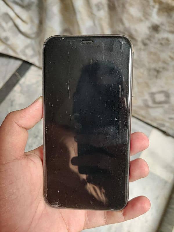 Iphone 11 JV 64GB black color 6