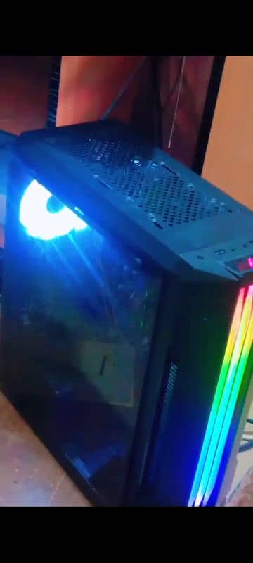 Gaming PC Core i5 4gen with monitor,keyboard,mouse exchangewith iphone 3