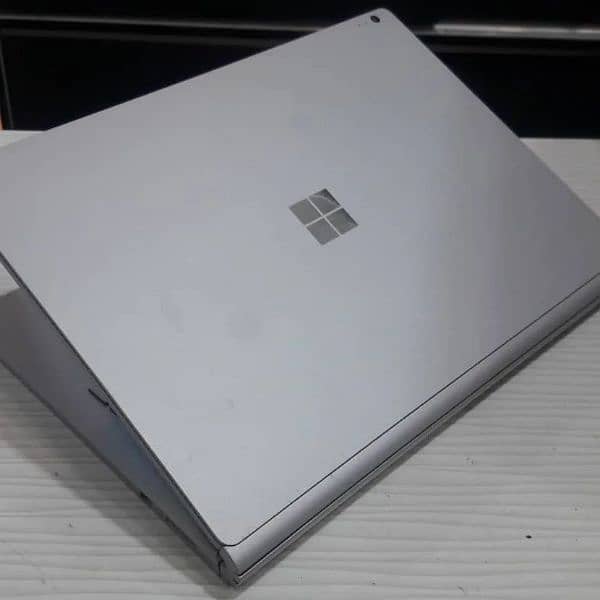 Microsoft Surface Book 3, 13" C i7, 10th gen, 32GB RAM, 1TB SSD 8