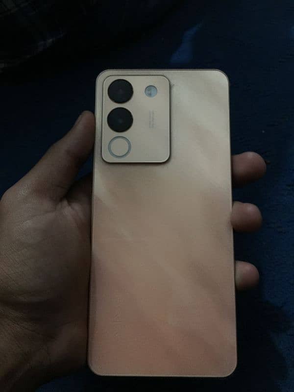 Vivo V29e [5G] with box 3