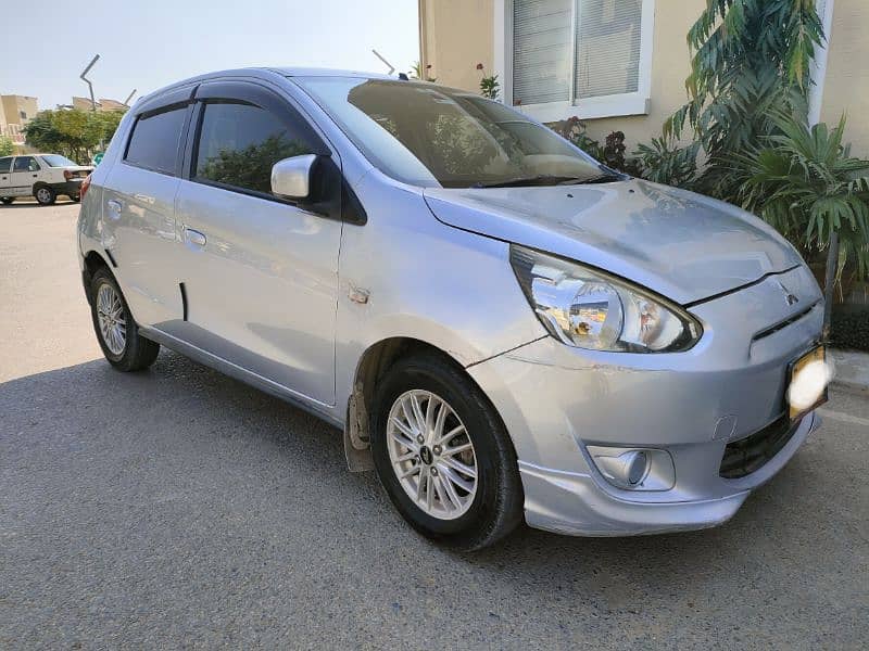 Mitsubishi Mirage 2013 1