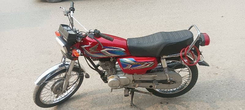 Honda 125 Modal 2022-Condition 10/10 5