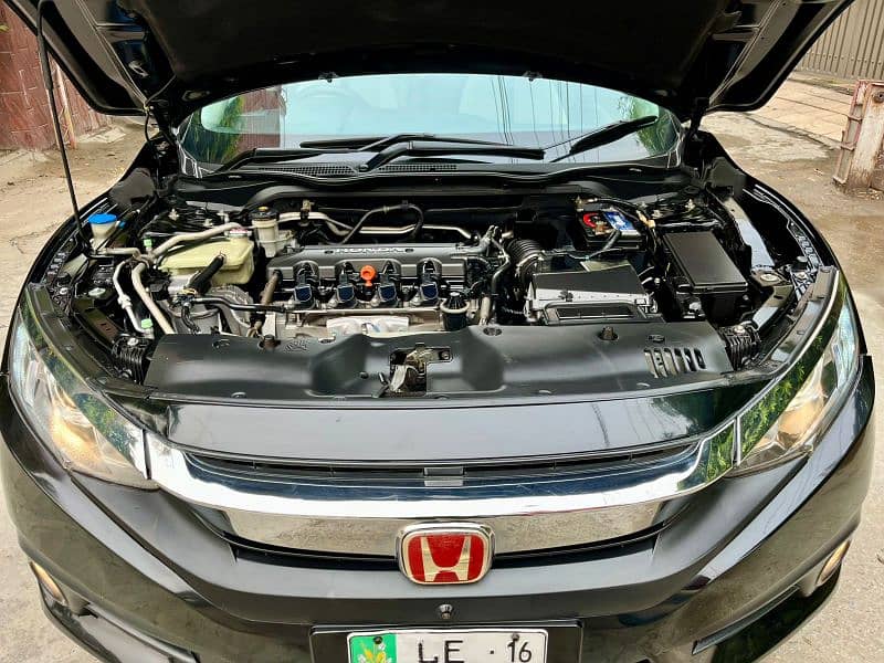 Honda Civic Oriel 2016 6