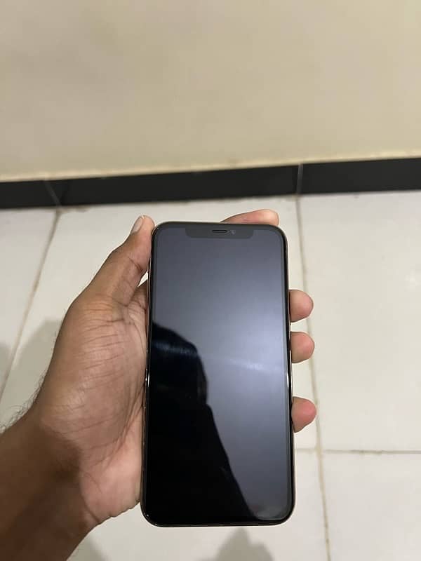 Iphone 11 pro 256gb Pta approved 1