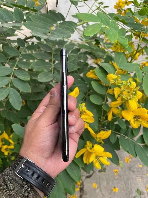 Iphone 11 Pro 64GB 14