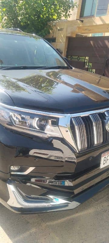 Toyota Prado 2010 . . seeing beleiving . . dha driven all . . worth deal 4