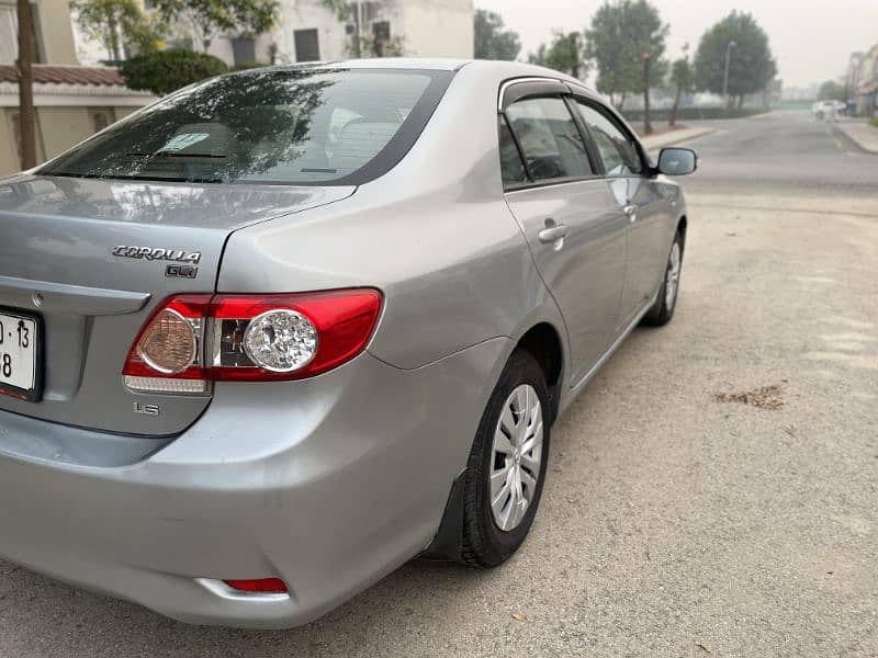 Toyota Corolla GLI 2013 2