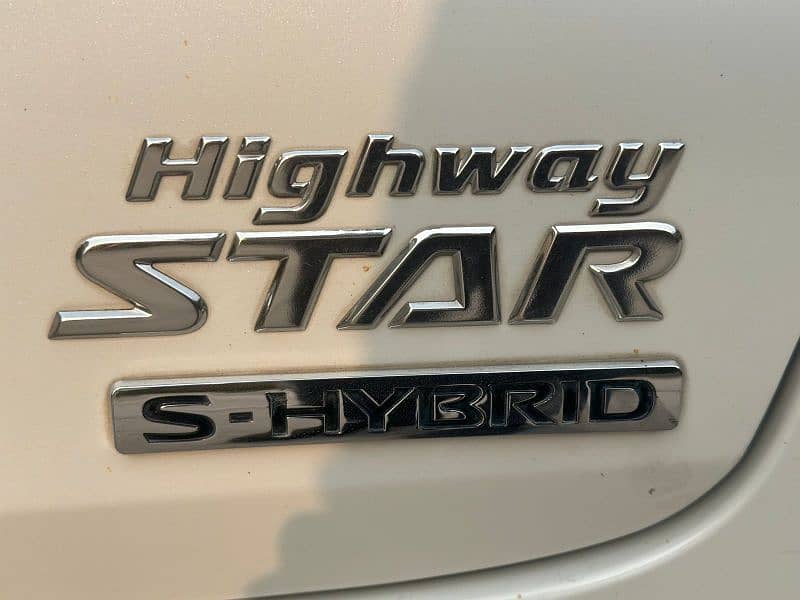 Nissan days highway star hybrid 2020/2023 7