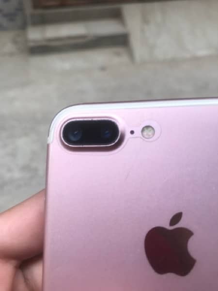 iPhone 7plus pta approved 4