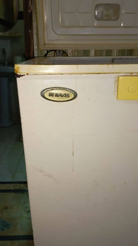 Freezer/Deep Freezer/Refrigerator/Fridge 3