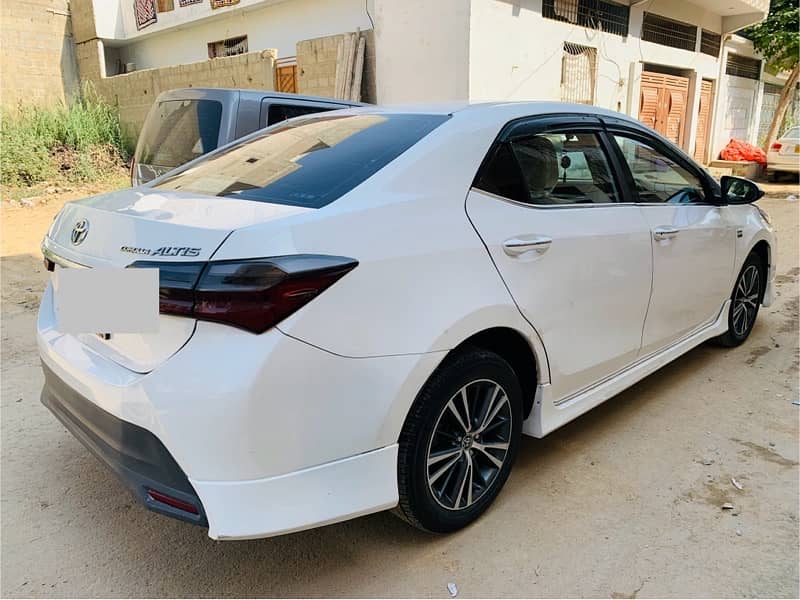 Toyota Corolla Altis 2018 0