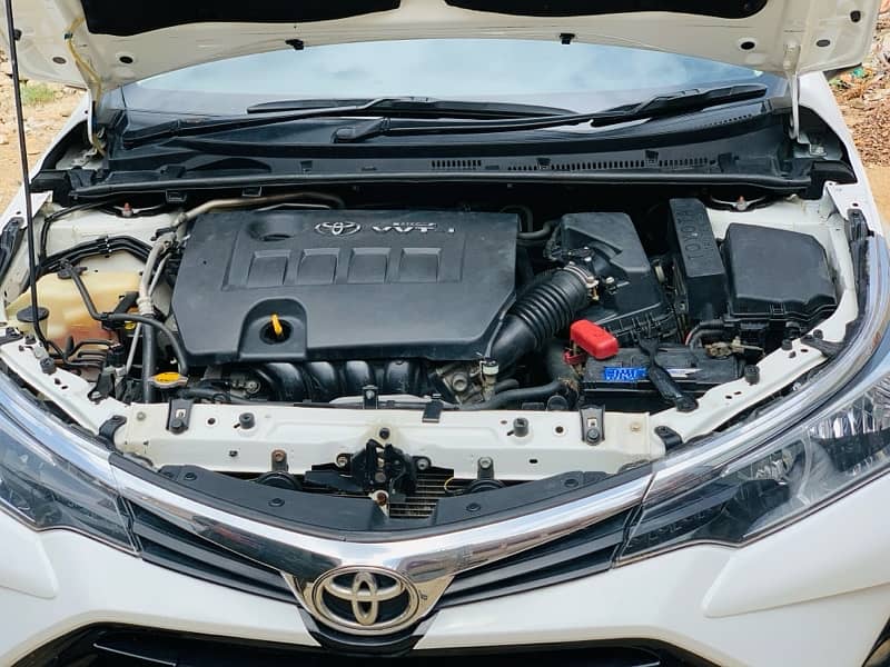 Toyota Corolla Altis 2018 4