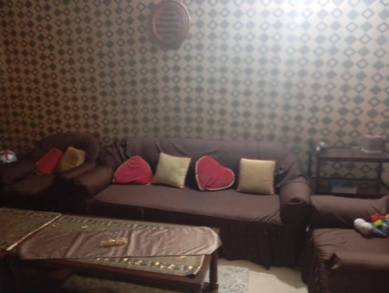 round shape sofa set (5 seater for sale) 3