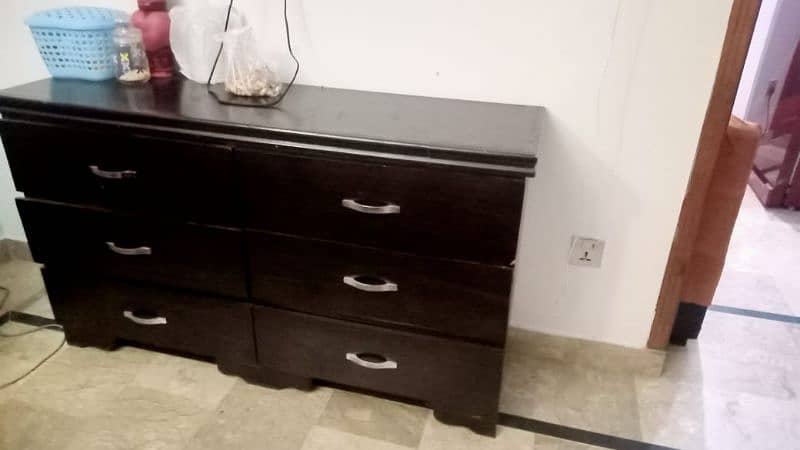 bed side table dressing and sofas is for sale 3