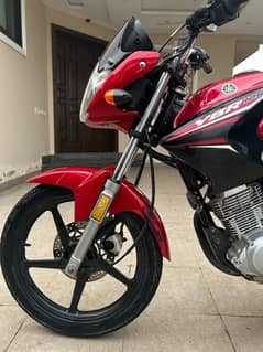 Yamaha YBR 125 2021 Red