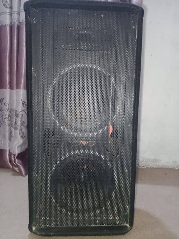 Audionic full size speaker 0