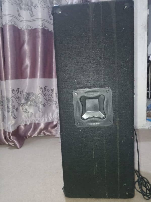 Audionic full size speaker 1