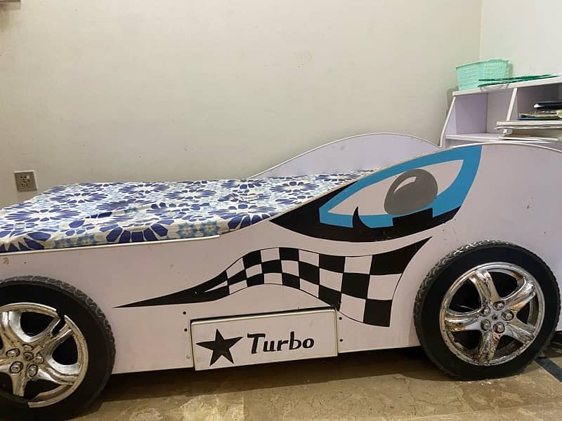 kids car bed good condition 0