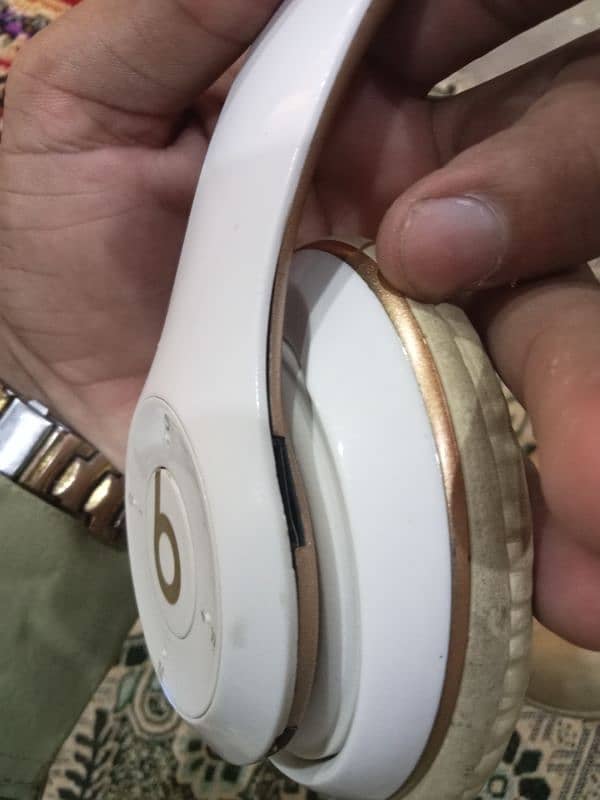 Beats Studio 3 Urgent SaLe 1