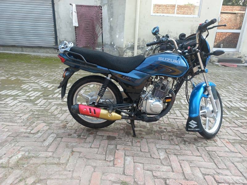 Suzuki GD 110s 5