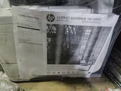 HP laserjet 525