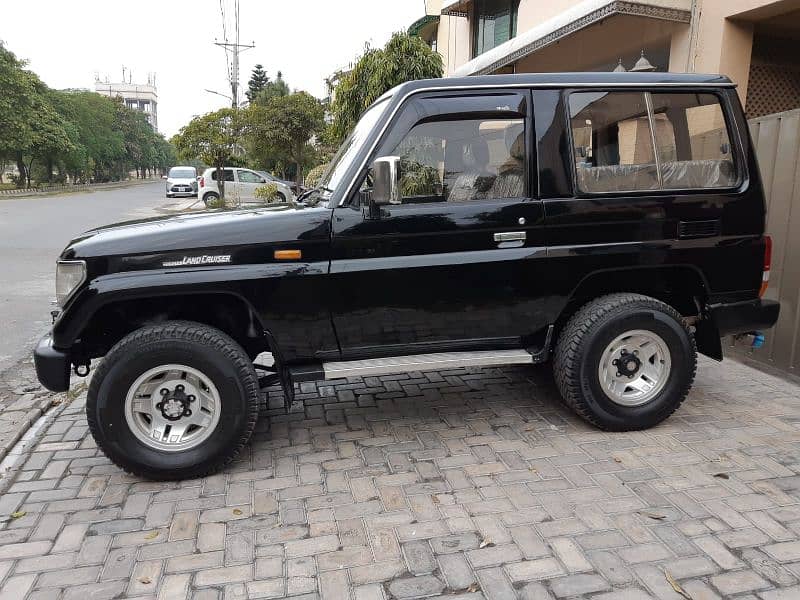 Toyota Land Cruiser 1994 6