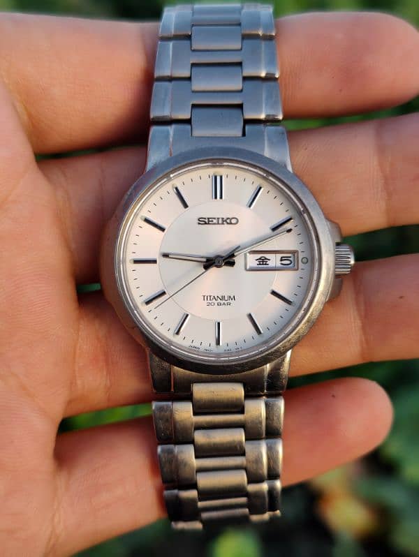 SEIKO SPRIT AND OTHER 9