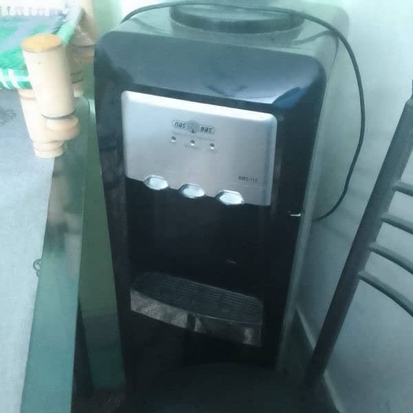 Water Dispenser 0