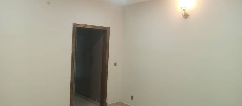 20 Marla Upper Portion For rent In E-11 1