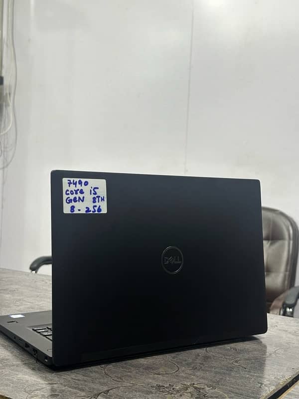 Dell Latitude 7490 0