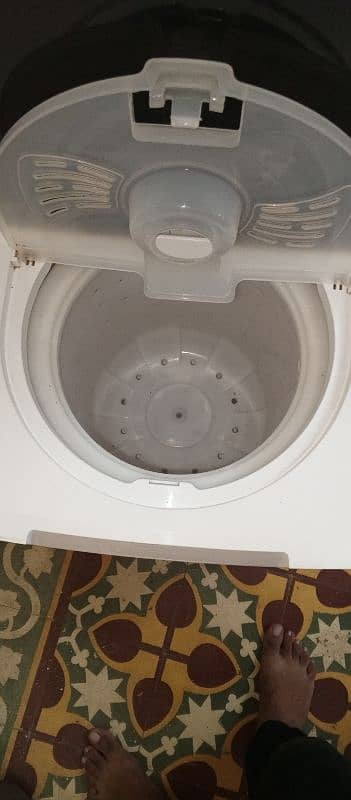 Brand New Spin Dryer For Sale ! 8