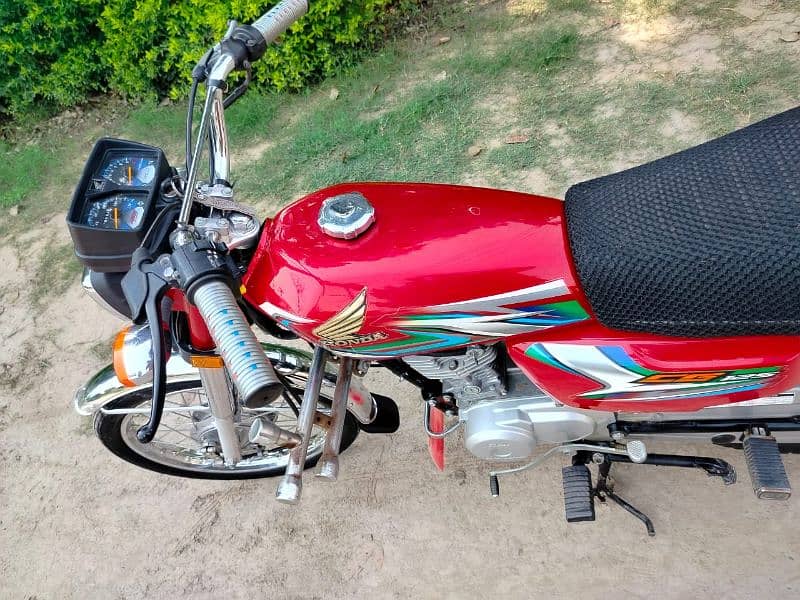 Honda CG 125 2022/23 3