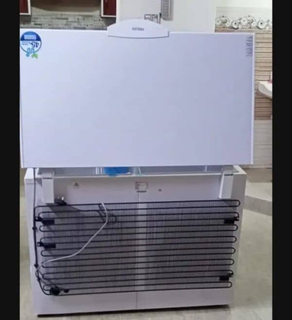 Dawlance Deep Freezer DF 400 Energy Saver 14CFT Convertible White 9