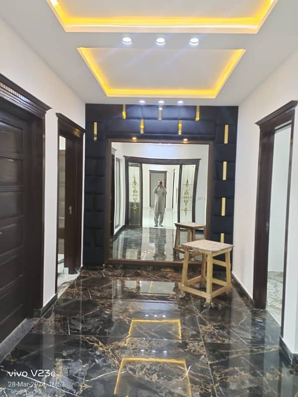 1 KANAL BRAND NEW HOUSE FOR SALE 4