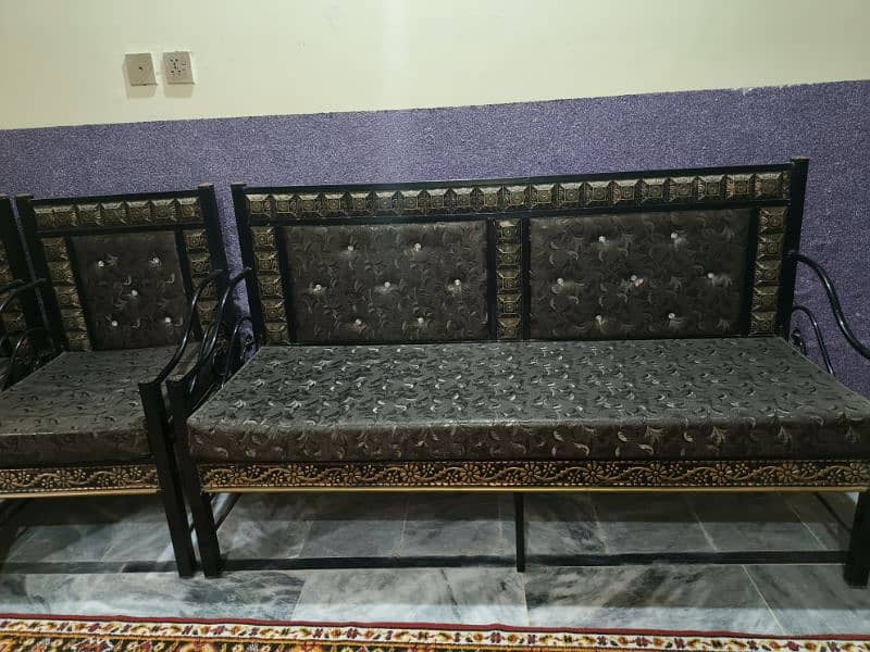 Iron sofa modern design 2