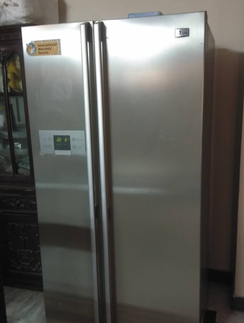 LG Side by side (Double Door) Fridge 1