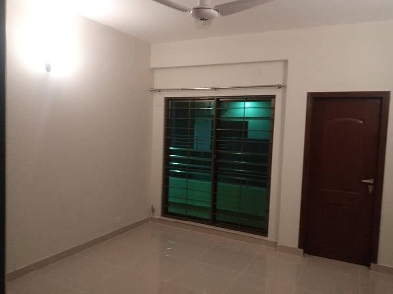 Brand New 12 Marla 4 Bed Flat For Rent In Askari 11 -Sector B, Lahore 2