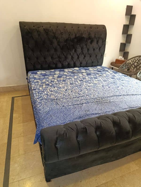 Beautiful black bed with mattress for urgent sale 1