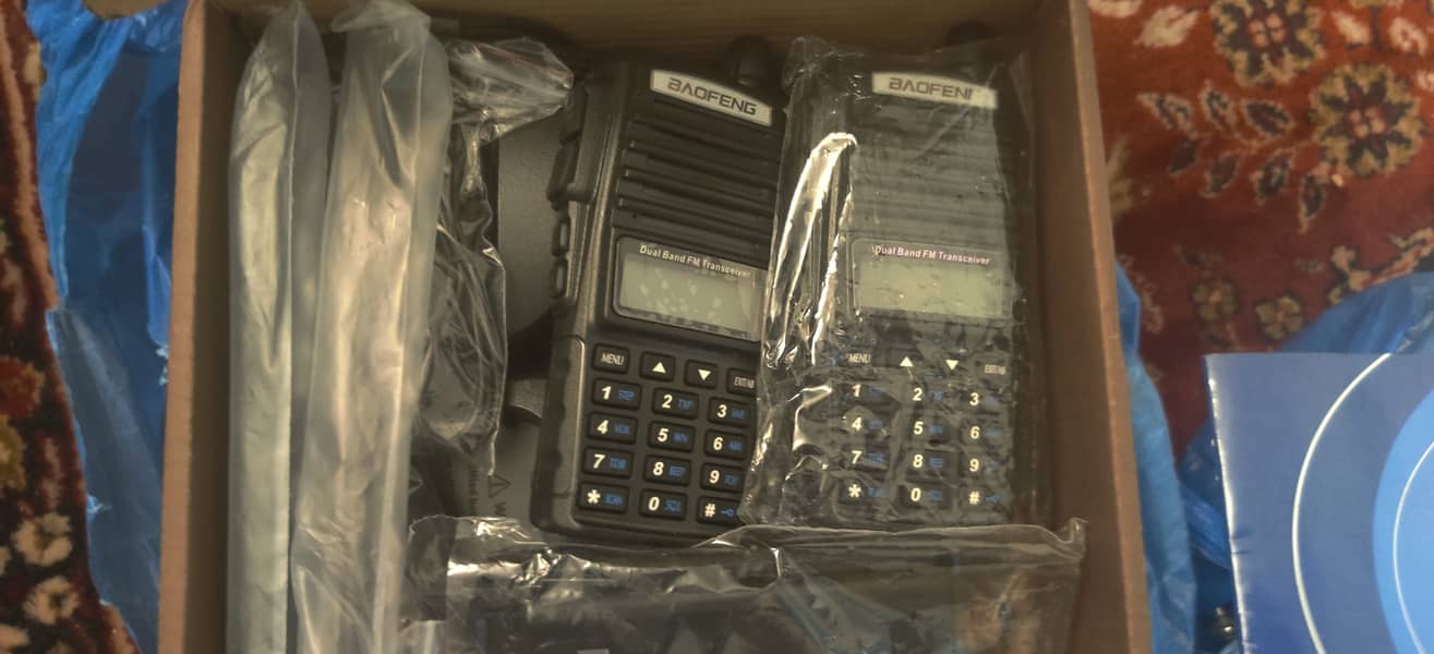 Walkie talkies UHF/VHF for sale 0